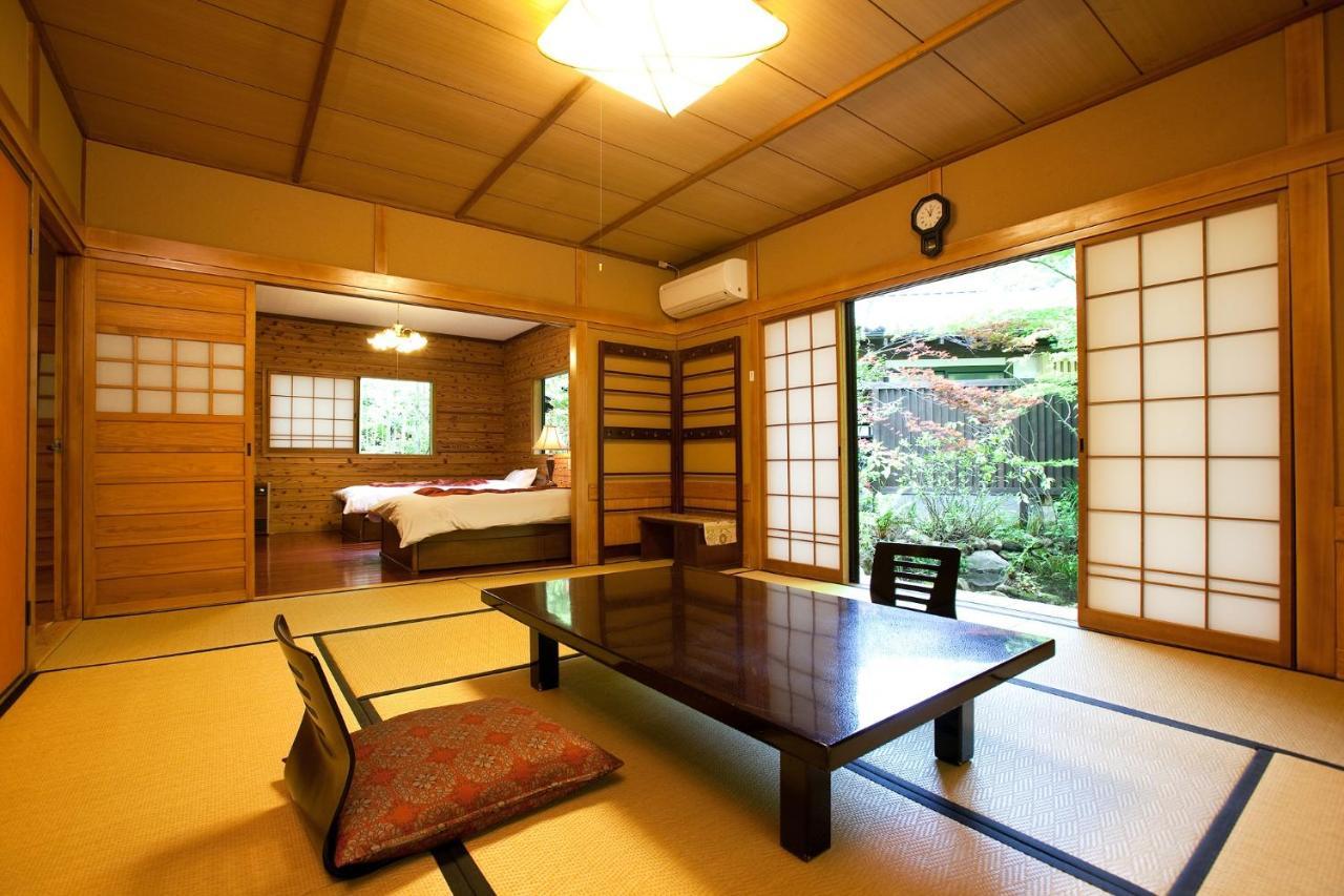 Kurokawa Onsen Oku No Yu Otel Minamioguni Dış mekan fotoğraf