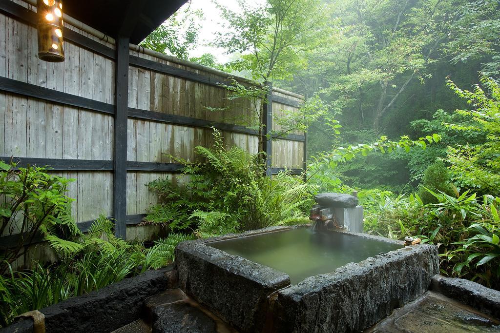 Kurokawa Onsen Oku No Yu Otel Minamioguni Dış mekan fotoğraf