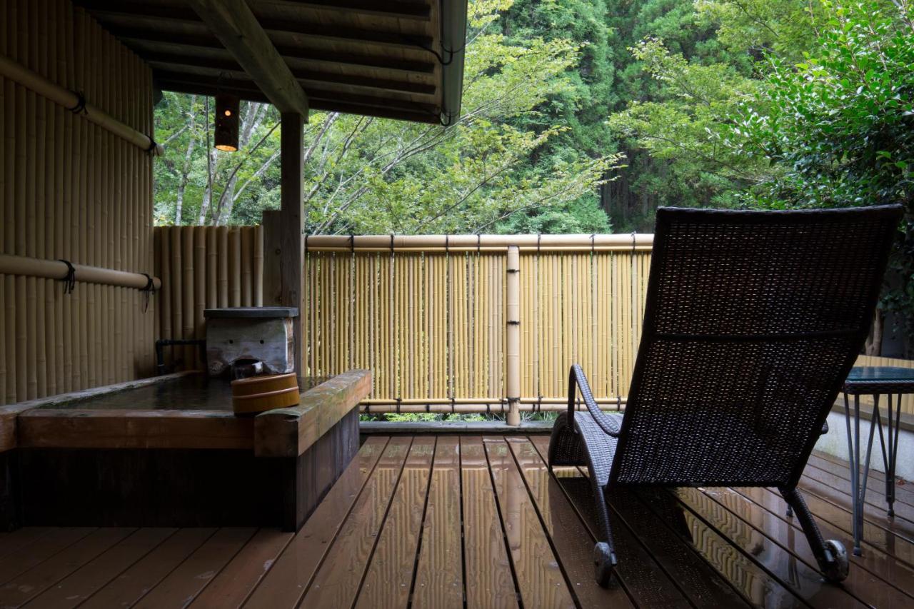 Kurokawa Onsen Oku No Yu Otel Minamioguni Dış mekan fotoğraf