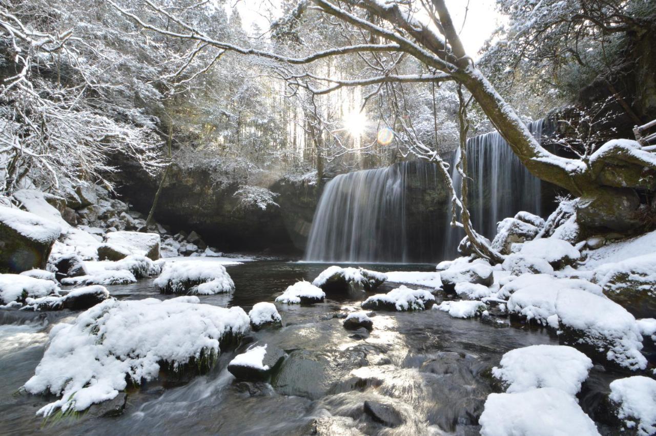 Kurokawa Onsen Oku No Yu Otel Minamioguni Dış mekan fotoğraf