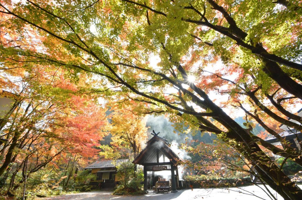 Kurokawa Onsen Oku No Yu Otel Minamioguni Dış mekan fotoğraf